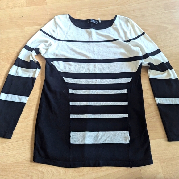 Orly sweater - Picture 3 of 5